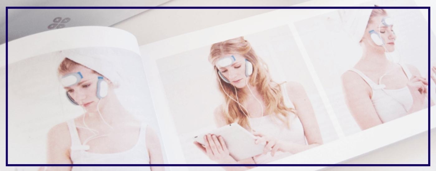 Lustre Pure Light Pro booklet